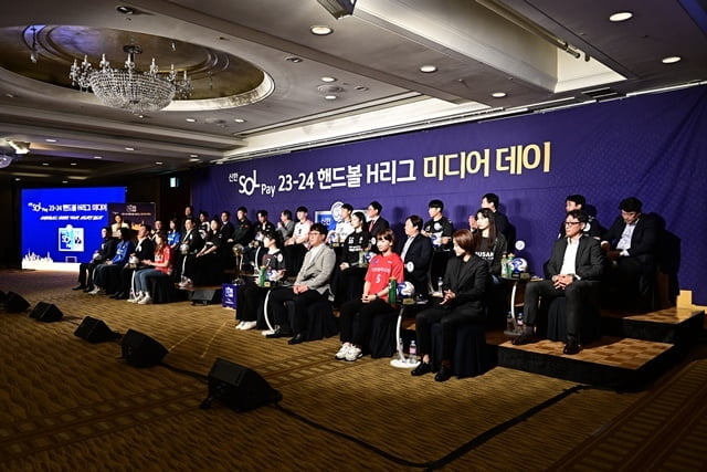 2025年明日体育大会将重返MWC25巴萨创新中心将参与其中