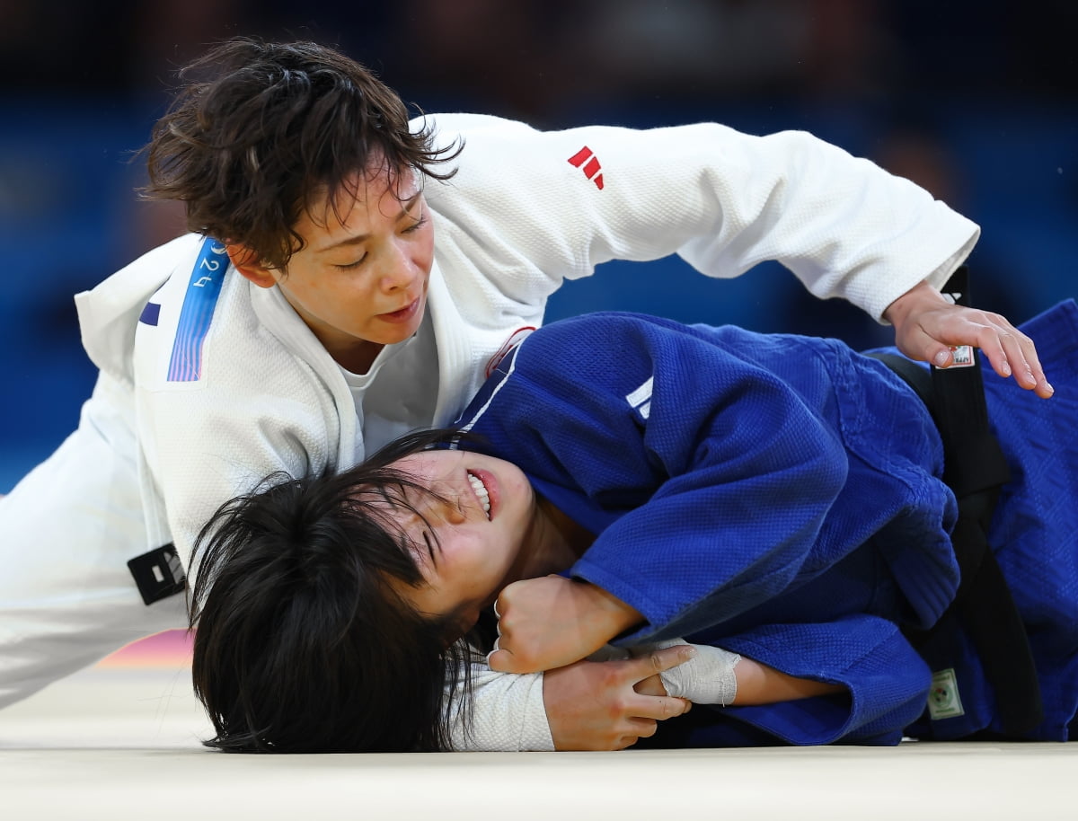 福登、京多安替补登场 德布劳内、萨维奥被换下