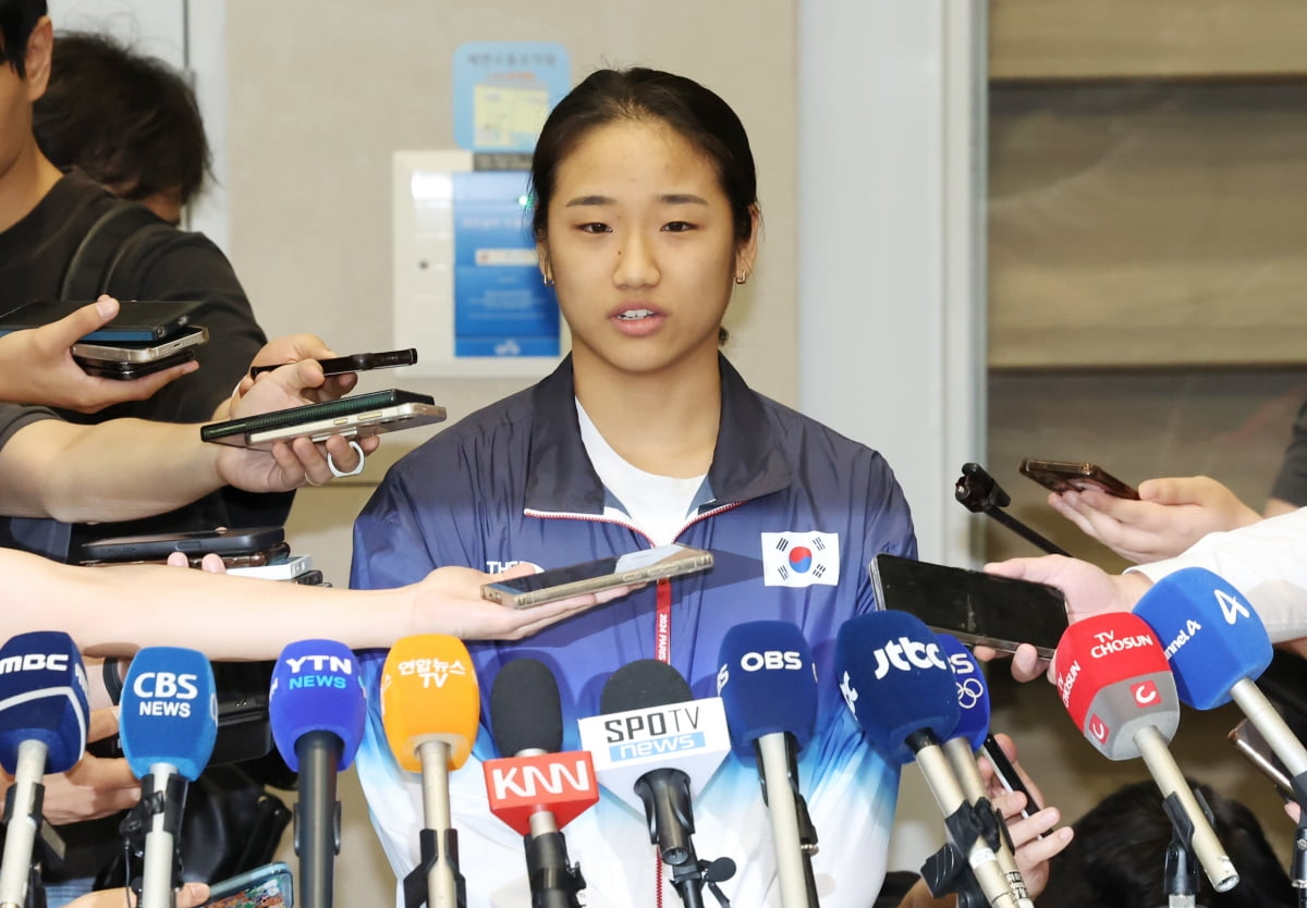 连续四场三双！约基奇37+18+15掘金胜独行侠，欧文空砍43分