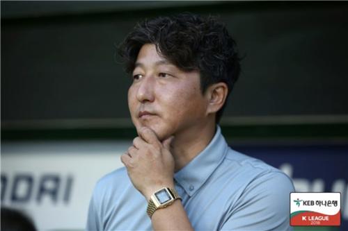 欧冠-拜仁1-0小胜十人巴黎 金玟哉头球制胜，登贝莱染红！