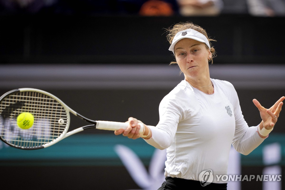 爆冷！湖人五虎104+29，库里38+6，新纪录诞生，西部第六易主