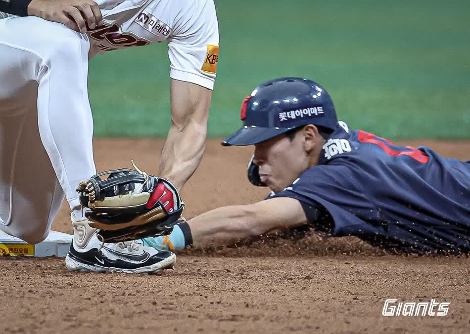 遭FIFA禁赛！大马丁：我对不当庆祝行为道歉 不会再冒犯任何人