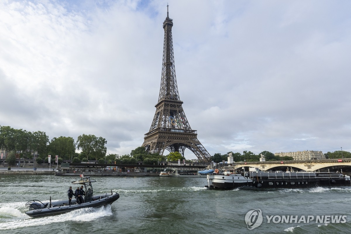 多库：丢了两个球后改变战术很明智；我更擅长进攻而不是防守