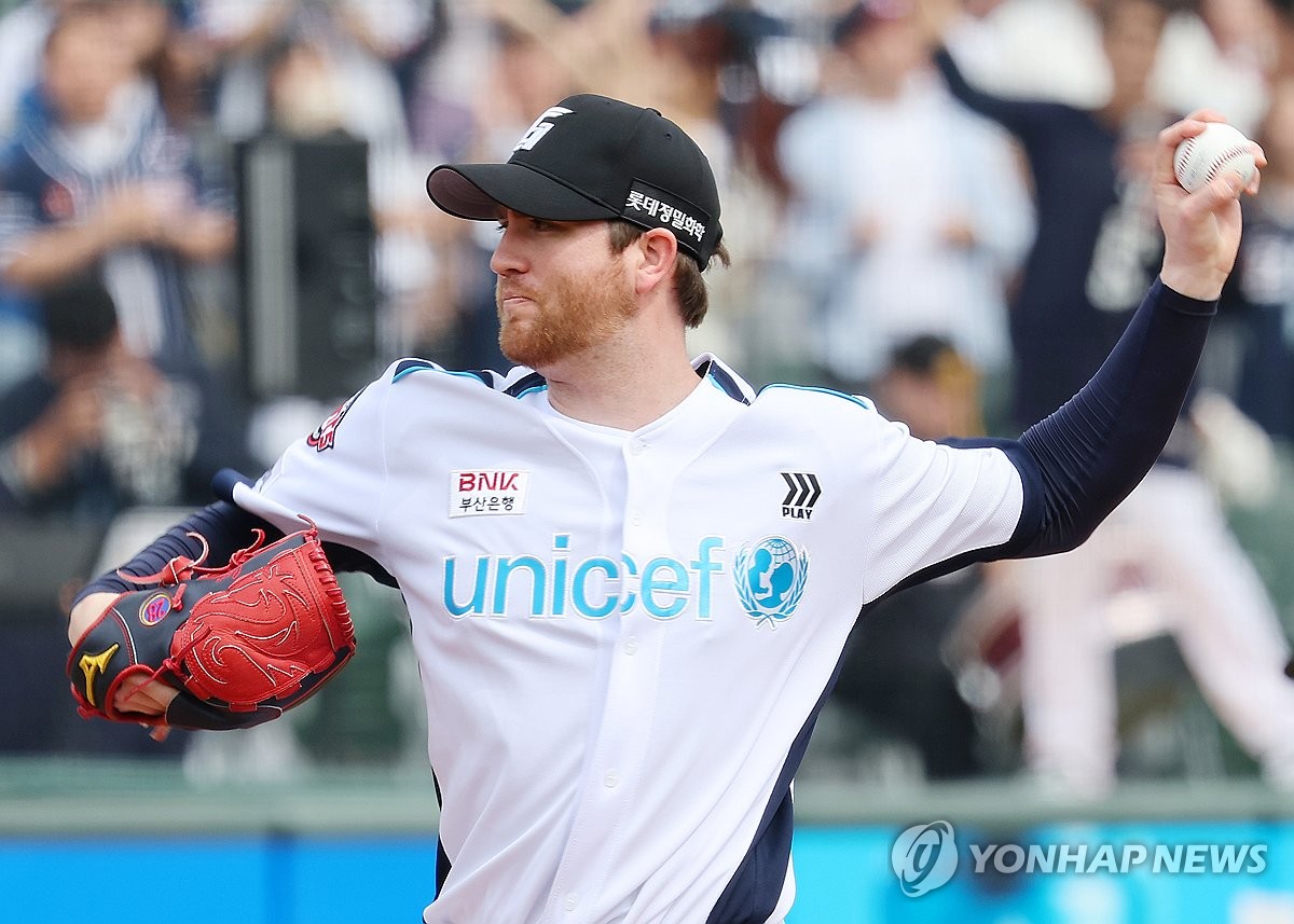 ⚽欧冠半场：莱万点射破门，费尔明失良机，巴萨暂1-0领先布雷斯特