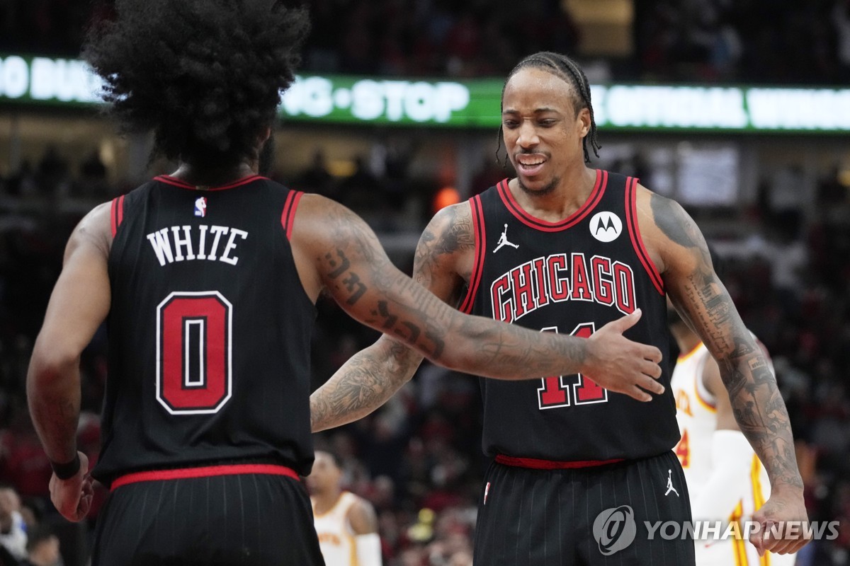 新疆加时107-104广厦，来看赛后刘炜、李炎哲和王博说了什么？